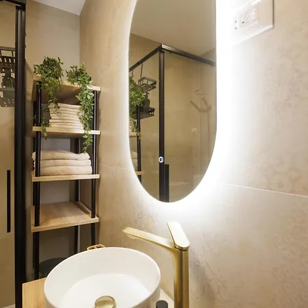Apartment Oasis Osijek Exteriör bild